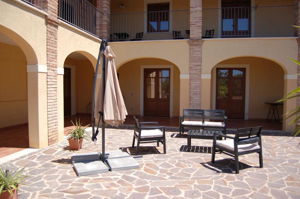 La Vecchia Fornace Hotel Sant'Anna Arresi Exterior photo